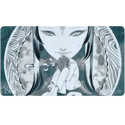 Camp Totally Safe Superdrop featuring Peach Momoko Secret Lair Drown In Dreams Playmat for Magic: The Gathering - PREOORDINE IN USCITA 31/12/24