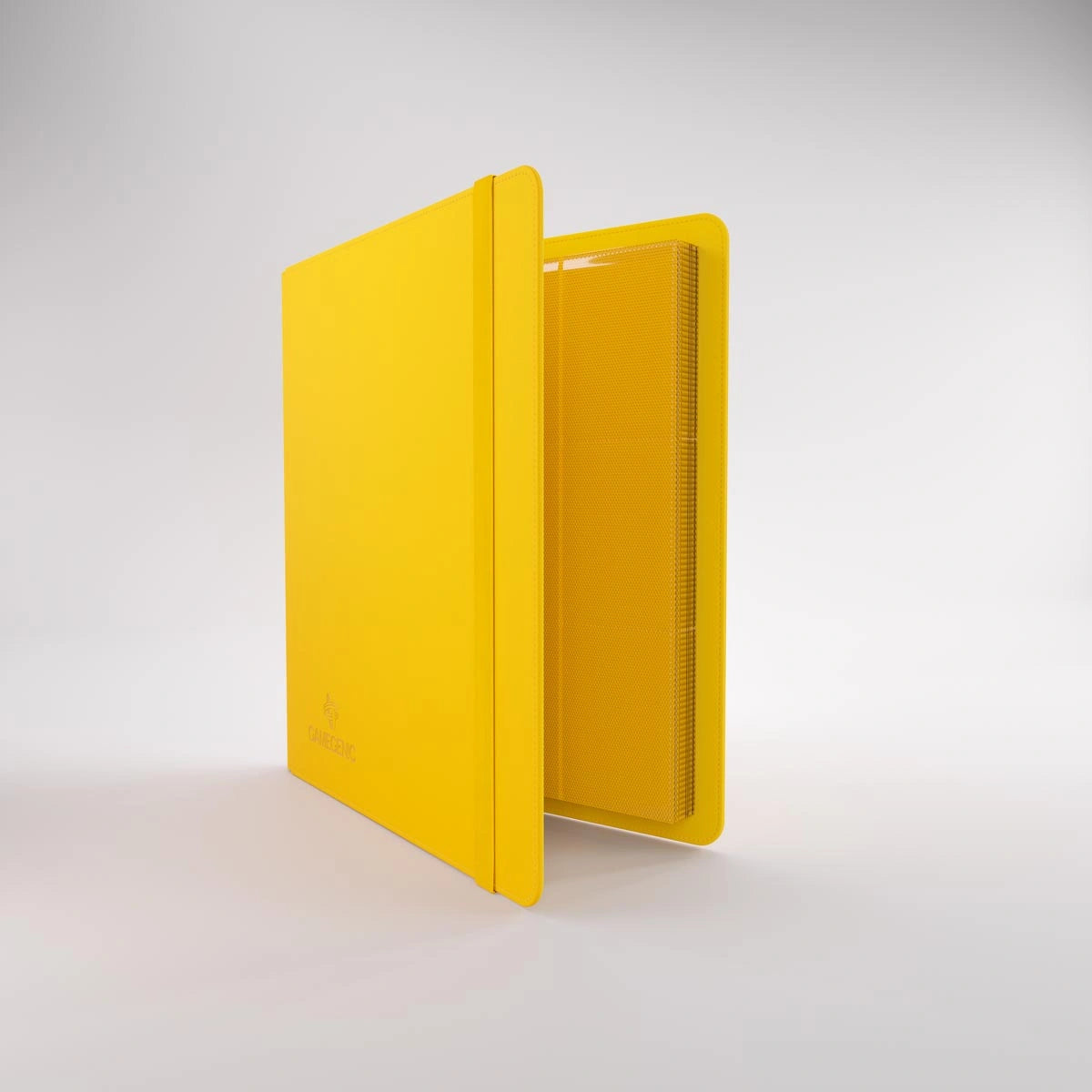 GAMEGENIC - PRIME 24-POCKET ALBUM - YELLOW